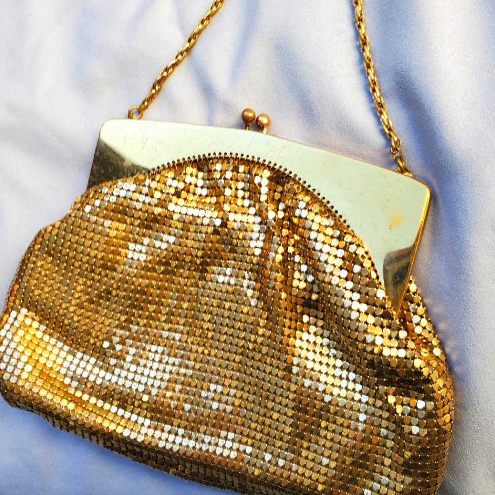 Mesh Whiting & Davis Co. Gold Evening Bag Metal Mesh Vintage Purse